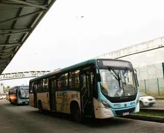 Ônibus de empresa que teve 100% da frota paralisada voltam a circular