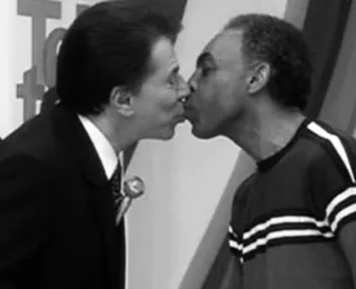 Gilberto Gil publica foto beijando boca de Silvio Santos em despedida