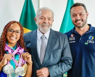 Lula parabeniza Rebeca Andrade por medalha: "Orgulho"