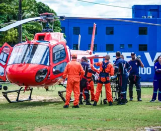 Motorista perde controle e atropela três pessoas em Lauro de Freitas
