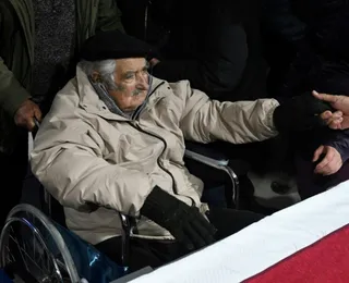 Mujica, ex-presidente do Uruguai, passa por procedimento cirúrgico