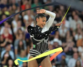 Na final! Babi Domingos garante Brasil na decisão da ginástica rítmica