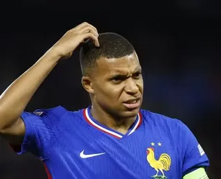 Na volta de Mbappé ao Parc des Princes, Itália vence França por 3 a 1