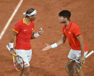 Nadal e Alcaraz vencem argentinos e avançam nas duplas em Paris-2024