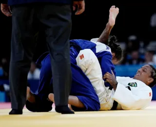 Ouro no Rio-2016, Rafaela Silva avança às semis do Judô; Cargnin cai