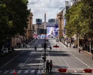 Paris 2024: Atletas brasileiros começam a chegar à Vila Paralímpica