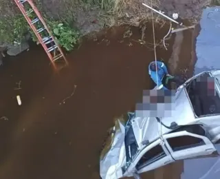 Quatro pessoas morrem após carro cair em rio no interior da Bahia