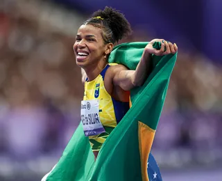 Rayane Soares conquista prata e recorde das Américas nos 100m T13