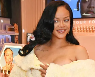 Rihanna em Salvador? Diva faz anúncio "nas ruas" da capital baiana