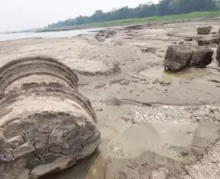 Seca de Rio no Amazonas revela ruínas da coroa portuguesa; veja fotos