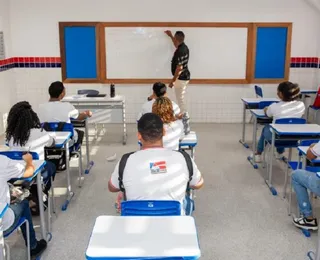 Educação divulga lista de profissionais com direito a gratificações