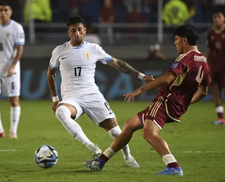 Sem Lucho Rodriguez, Uruguai segura empate com a Venezuela