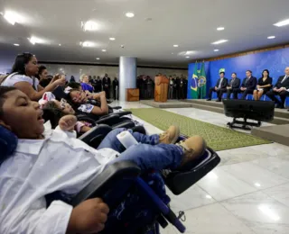 Congresso derruba veto de Lula e mantém pensão para vítimas da Zika