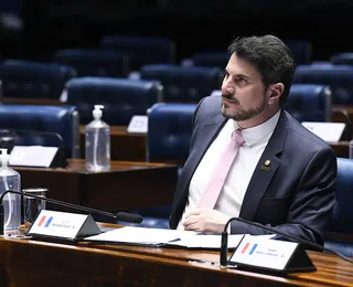 Senador Marcos do Val deve ser intimado pela PF para explicar uso do X