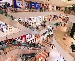 Shopping de Salvador fica sem energia e não abre neste domingo