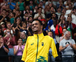 Tricampeão paralímpico, Gabrielzinho é ovacionado em universidade