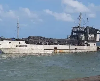 Tripulação some após naufrágio de navio a caminho de Noronha