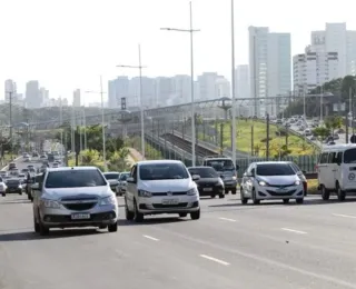 Veículos com placas de final 3 devem quitar o IPVA até quinta