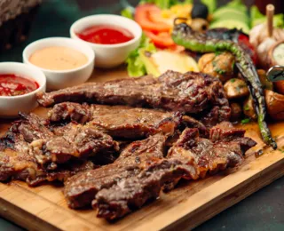 Prazeres da carne! Veja as 5 melhores e 5 piores carnes para churrasco