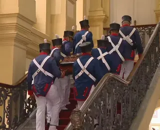 Velório de Cid Moreira é realizado no Palácio Guanabara, no Rio