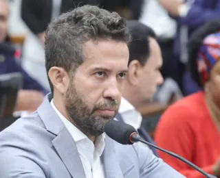 PF indicia deputado André Janones por suspeita de 'rachadinha'