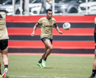 Vitória faz segundo treino em preparação para jogo contra o Atlético-GO