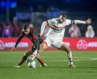 Vitória volta a jogar mal e perde do time misto do São Paulo