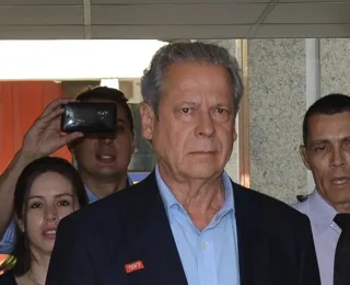 Zé Dirceu passa por cateterismo; hospital divulga estado de saúde