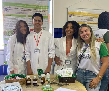 Veja: Estudantes criam pomada à base de plantas e resíduos orgânicos - Imagem