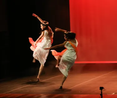 Escola de Dança oferece 11 cursos - Imagem