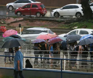 Mesmo com chuva rápida, Salvador registra ocorrências; veja previsão - Imagem