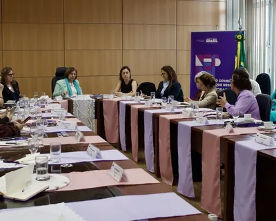 Governo quer apoio de times de futebol contra feminicídio