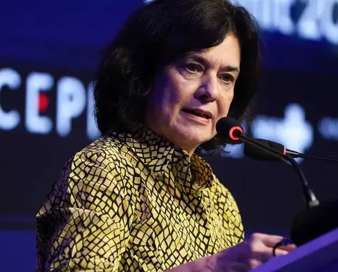 Após morte por coqueluche, ministra reforça pedido para vacinação - Imagem
