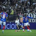 Camisas 9 de Bahia e Corinthians tem a mesma quantidade de gols no ano imagem