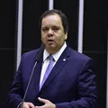 Elmar Nascimento 'ignora' Caiado e indica apoio a Lula em 2026 imagem