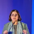 Fim da escala 6x1 beneficiará mulheres, diz ministra Cida Gonçalves imagem