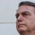 "Não tem pelo que me condenar", reage Bolsonaro à depoimento de Mauro Cid imagem