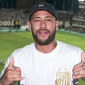 Neymar oficializa retorno ao Santos: "Orgulho que nem todos podem ter" imagem
