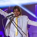 Fim de uma era! Globo define substituto de Roberto Carlos para 2025 imagem