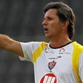 Vítima em voo da Chapecoense, Caio Júnior terá biografia lançada em Salvador imagem