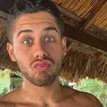 Zé Felipe causa polêmica com atitude contra filha: "Depois já era" imagem