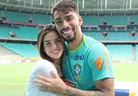 Após críticas a Salvador, esposa de Paquetá posta fotos no Pelourinho imagem