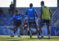 Biel treina com o grupo na reapresentação do Bahia de olho no Cruzeiro