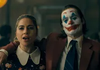 CRÍTICA: "Coringa 2" capta o impacto visual e a brutalidade do original