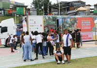 Caminhão baú ‘carrega’ histórias