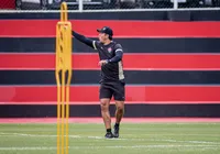 Com PK e Mosquito, Carpini convoca 24 atletas para pegar o Corinthians