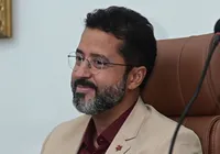 Coordenador da FUP, Deyvid Bacelar recebe Comenda Maria Quitéria imagem