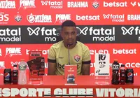 "Estou muito feliz aqui", diz artilheiro do Vitória sobre permanência