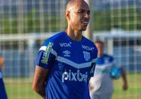 Ex-Vitória é reprovado em exames médicos; saiba quem é