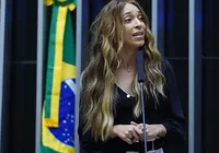 Erika Hilton gasta quase meio milhão em verba pública em 2024 imagem